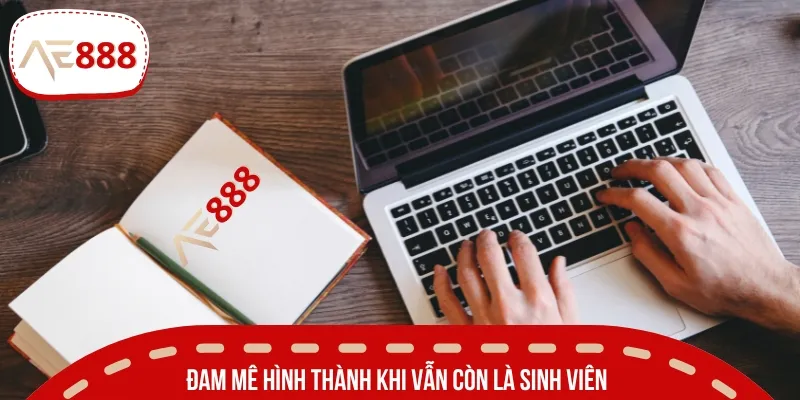 Kể từ những năm đầu đại học, Hùng đã có đam mê với viết lách